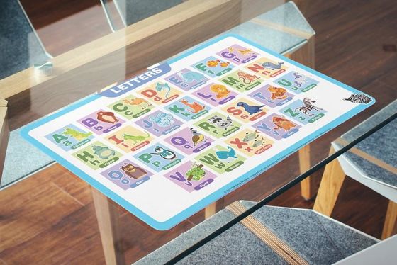 Disposable Adhesive Placemats , Custom Design Plastic Dining Table Plate Mat
